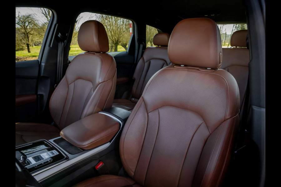 Audi Q7 55 TFSI e quattro Pro Line Plus 1e Eigenaar Luchtvering