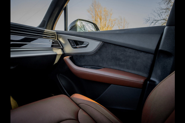 Audi Q7 55 TFSI e quattro Pro Line Plus 1e Eigenaar Luchtvering