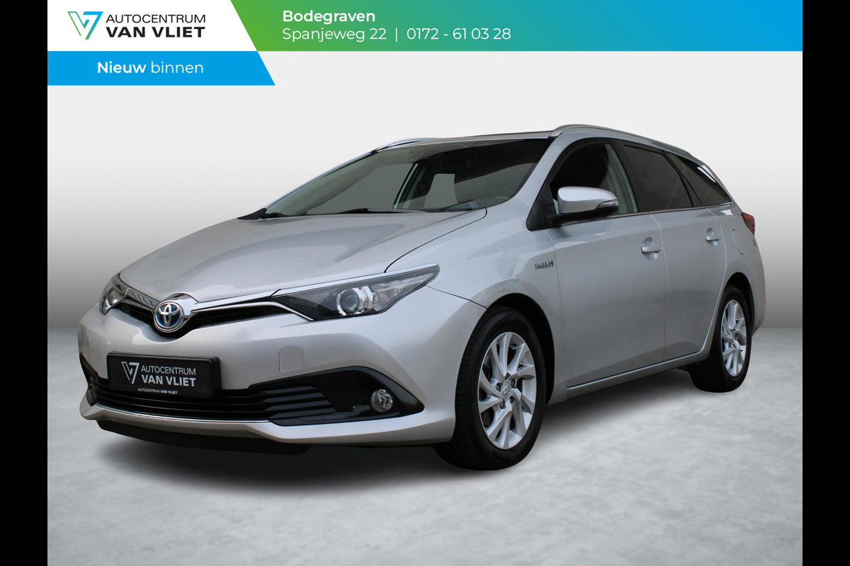 Toyota Auris Touring Sports 1.8 Hybrid Energy Plus | AIRCO | 12 MAANDEN BOVAG GARANTIE |
