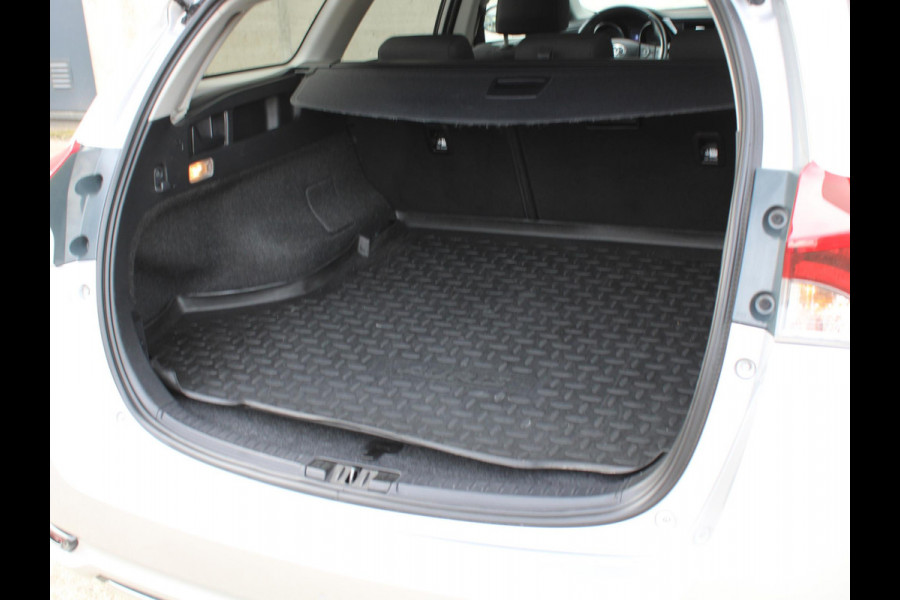 Toyota Auris Touring Sports 1.8 Hybrid Energy Plus | AIRCO | 12 MAANDEN BOVAG GARANTIE |