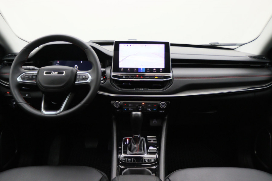 Jeep Compass 4xe 240 Plug-in Hybrid Electric Trailhawk