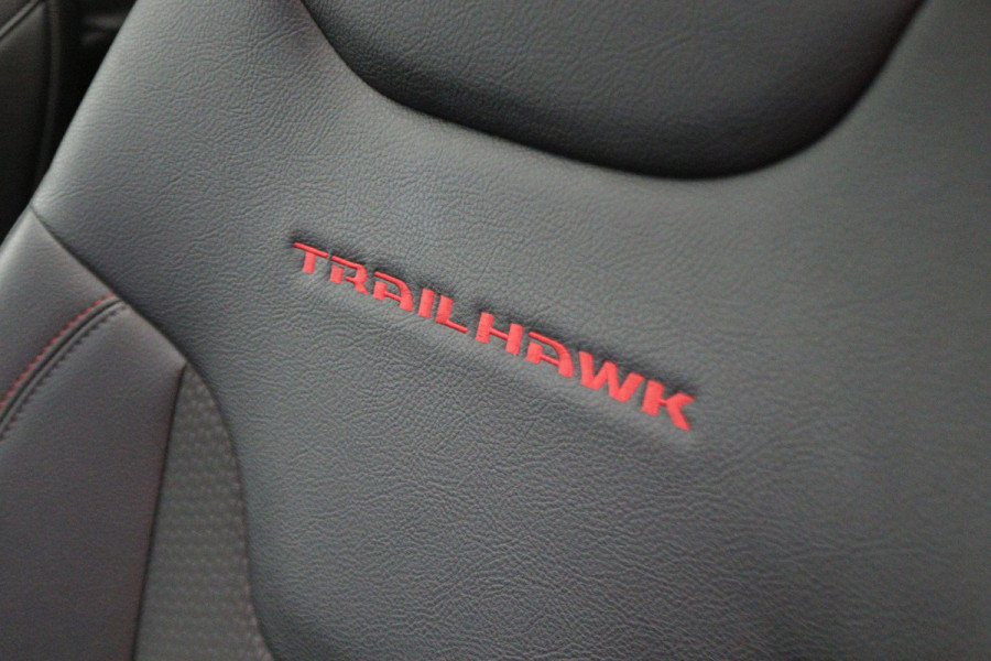 Jeep Compass 4xe 240 Plug-in Hybrid Electric Trailhawk