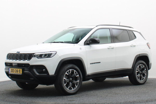 Jeep Compass 4xe 240 Plug-in Hybrid Electric Trailhawk