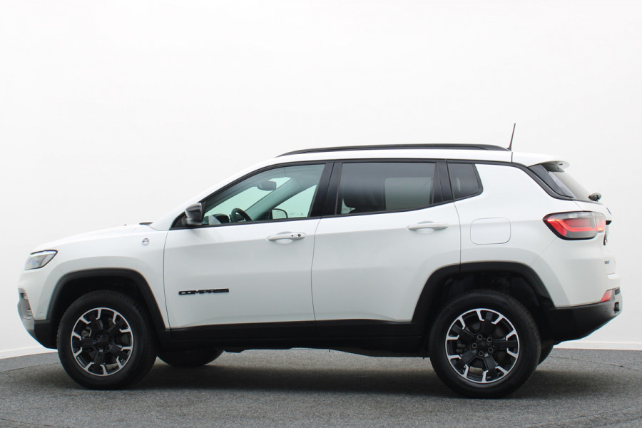 Jeep Compass 4xe 240 Plug-in Hybrid Electric Trailhawk