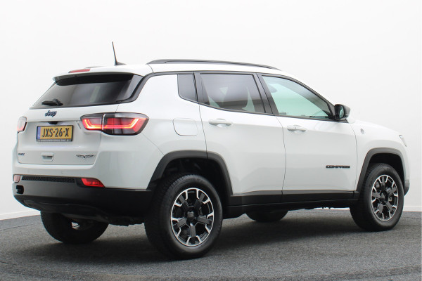 Jeep Compass 4xe 240 Plug-in Hybrid Electric Trailhawk