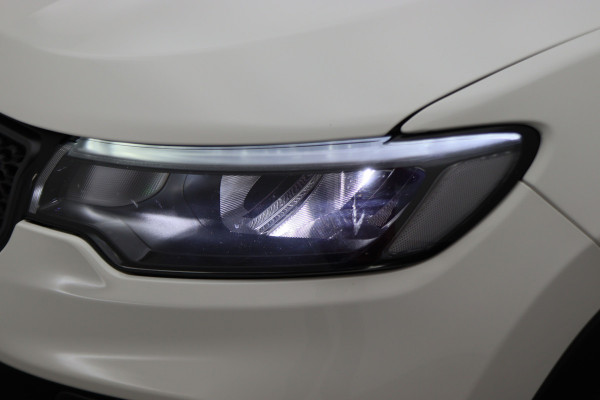 Jeep Compass 4xe 240 Plug-in Hybrid Electric Trailhawk