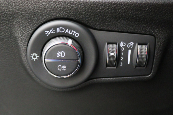 Jeep Compass 4xe 240 Plug-in Hybrid Electric Trailhawk