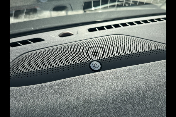 Ford Kuga 1.5 EcoBoost ST-Line X 150pk/110kW 6-bak | Afn. trekhaak | Driver Assistance Pack | Winter Pack | Technology Pack | Full Options! | etc. etc.