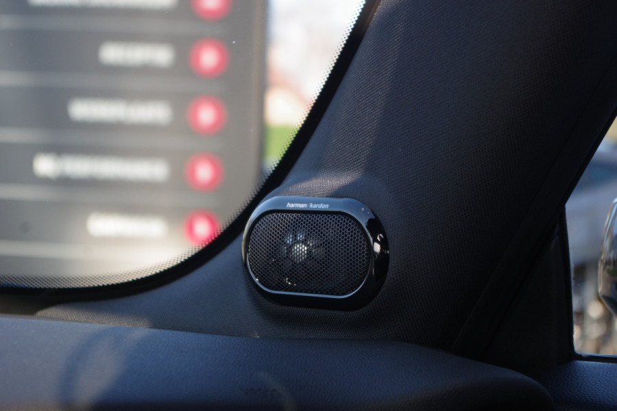 MINI Mini 2.0 Cooper S MINI Yours 180 PK Automaat, Leder, Panoramdak, Head-Up, Carplay, H/K Sound