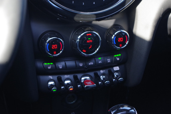 MINI Mini 2.0 Cooper S MINI Yours 180 PK Automaat, Leder, Panoramdak, Head-Up, Carplay, H/K Sound