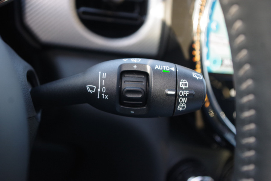 MINI Mini 2.0 Cooper S MINI Yours 180 PK Automaat, Leder, Panoramdak, Head-Up, Carplay, H/K Sound
