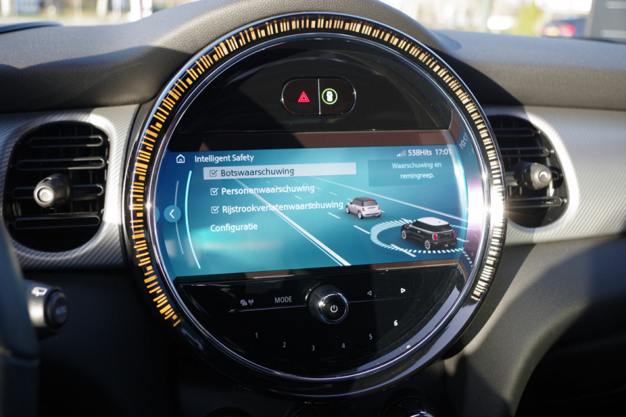 MINI Mini 2.0 Cooper S MINI Yours 180 PK Automaat, Leder, Panoramdak, Head-Up, Carplay, H/K Sound