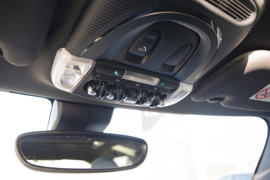 MINI Mini 2.0 Cooper S MINI Yours 180 PK Automaat, Leder, Panoramdak, Head-Up, Carplay, H/K Sound