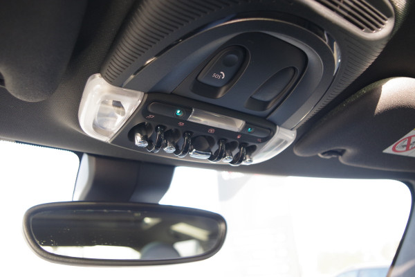 MINI Mini 2.0 Cooper S MINI Yours 180 PK Automaat, Leder, Panoramdak, Head-Up, Carplay, H/K Sound