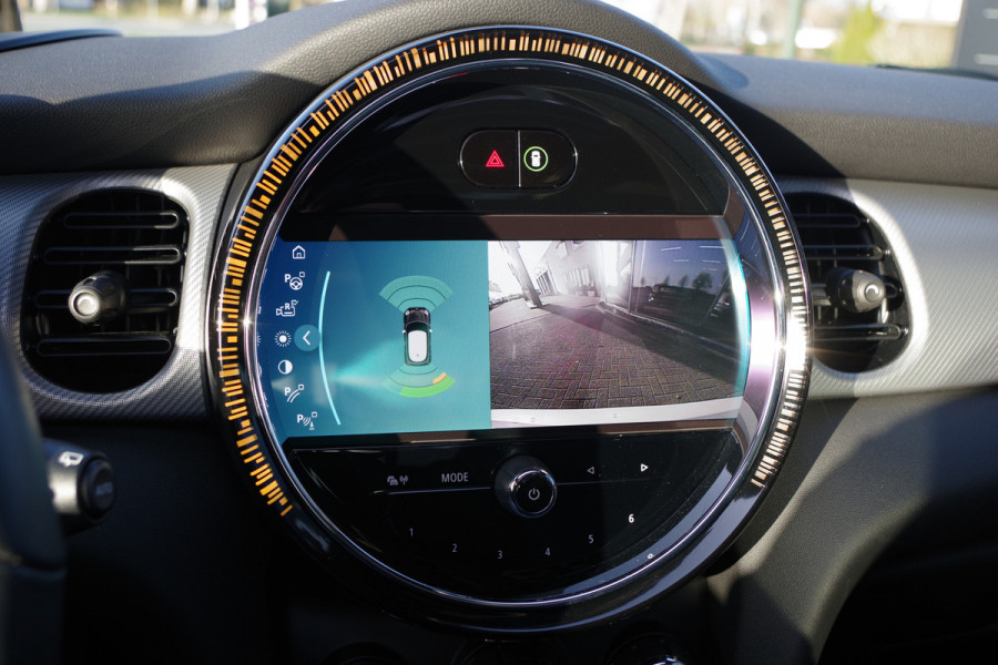 MINI Mini 2.0 Cooper S MINI Yours 180 PK Automaat, Leder, Panoramdak, Head-Up, Carplay, H/K Sound