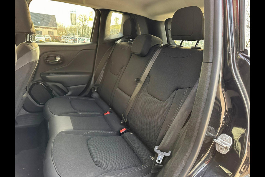 Jeep Renegade 1.4 MultiAir Night Eagle II Limited Automaat | Trekhaak | Xenon | Adaptive CC | Navi | Dealer-onderhouden |