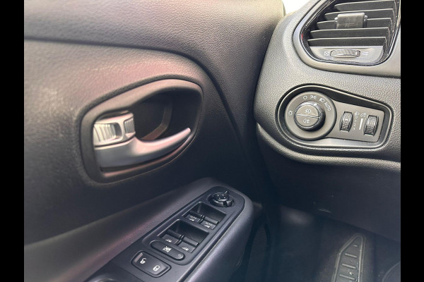 Jeep Renegade 1.4 MultiAir Night Eagle II Limited Automaat | Trekhaak | Xenon | Adaptive CC | Navi | Dealer-onderhouden |