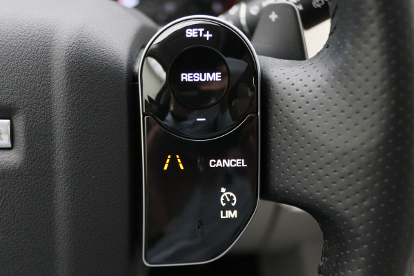 Land Rover Range Rover Velar 2.0 D180 AWD SE Automaat Leer, Panoramadak, Keyless, LED, Camera, Apple CarPlay, Trekhaak, 19''