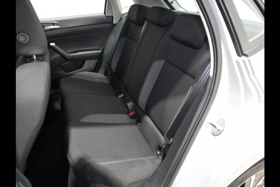 Volkswagen Polo 1.0 TSI 95pk DSG Life Navi via App Pdc Lm Velgen Acc Android/Carplay Dab 235