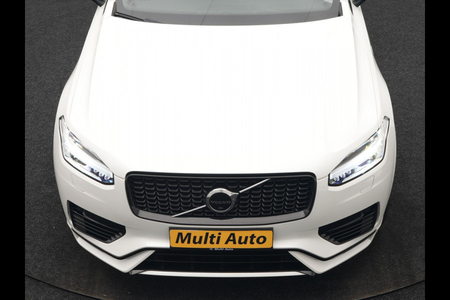 Volvo XC90 T8 Recharge AWD Ultimate Dark 7 Persoons LONG RANGE Plug In Hybrid 455pk Dealer O.H. PHEV | Trekhaak Af Fabriek | Panodak | Luchtvering | Adaptive Cruise | 360 Camera | Harman / Kardon | Lederen Sportstoelen Memory & Verwarmd | Google Assistent | Keyless | 22"L.M |
