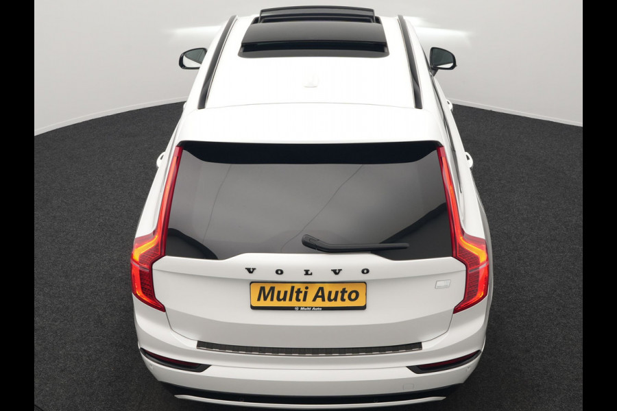 Volvo XC90 T8 Recharge AWD Ultimate Dark 7 Persoons LONG RANGE Plug In Hybrid 455pk Dealer O.H. PHEV | Trekhaak Af Fabriek | Panodak | Luchtvering | Adaptive Cruise | 360 Camera | Harman / Kardon | Lederen Sportstoelen Memory & Verwarmd | Google Assistent | Keyless | 22"L.M |