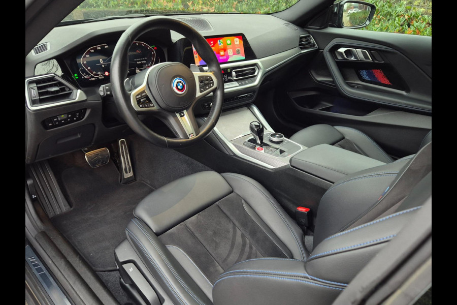BMW 2 Serie 220i M Sport Coupé 50-jahre Edition Fabrieksgarantie Schuifdak NAP NL CarPlay Camera 100% Dealeronderhouden RIJKLAAR