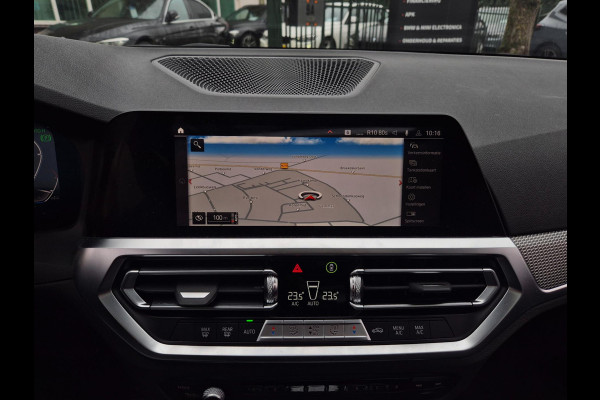 BMW 2 Serie 220i M Sport Coupé 50-jahre Edition Fabrieksgarantie Schuifdak NAP NL CarPlay Camera 100% Dealeronderhouden RIJKLAAR