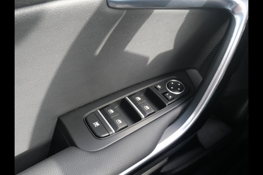 Kia Ceed SW 1.4 T-GDi GT-Line | Schuif-Kanteldak | Trekhaak | Stoelverwarming | LED | Clima | Navi | Camera