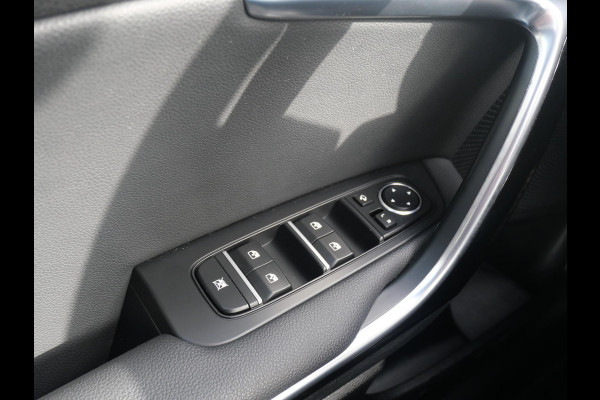 Kia Ceed SW 1.4 T-GDi GT-Line | Schuif-Kanteldak | Trekhaak | Stoelverwarming | LED | Clima | Navi | Camera