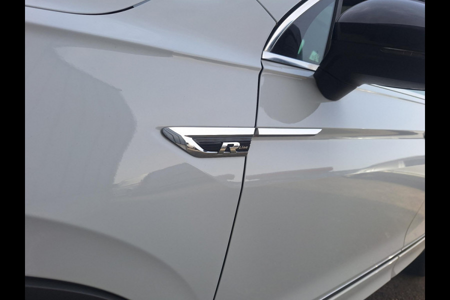 Volkswagen Tiguan 1.5 TSI ACT DSG Highline Business R | Panorama | Climate V+A | Adaptive CC | LED | Navi |