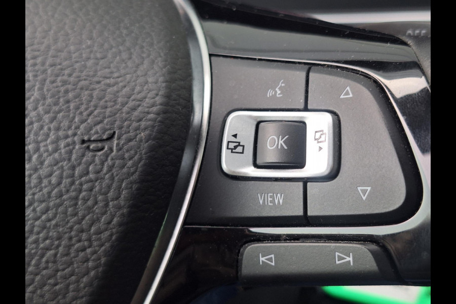 Volkswagen Tiguan 1.5 TSI ACT DSG Highline Business R | Panorama | Climate V+A | Adaptive CC | LED | Navi |