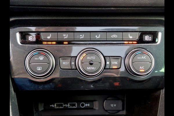 Volkswagen Tiguan 1.5 TSI ACT DSG Highline Business R | Panorama | Climate V+A | Adaptive CC | LED | Navi |