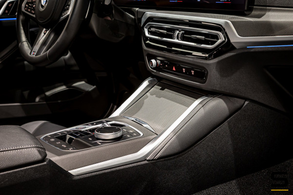 BMW 4 Serie Cabrio 420i High Executive|M-sport|E-stoel|Cam