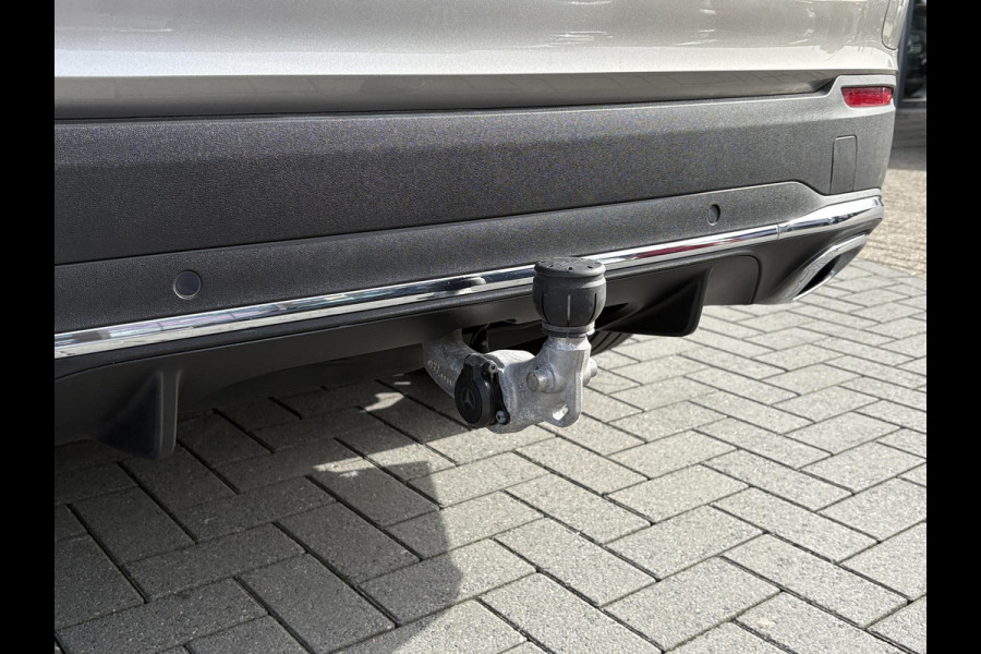 Mercedes-Benz GLC 300e 4MATIC Premium Plus | Panoramadak | Trekhaak | Achteruitrijcamera | Stoelverwarming | Half leder |