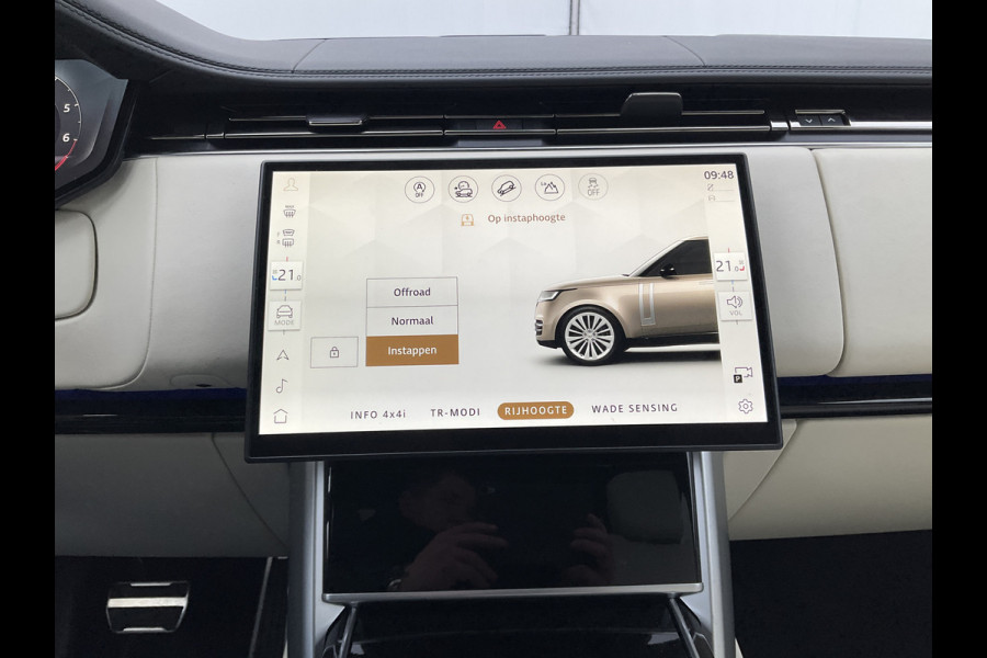 Land Rover Range Rover 3.0 P460e SE PHEV Pano Carplay HUD Sfeer Stoel verw/Koeling Memory Meridian3D