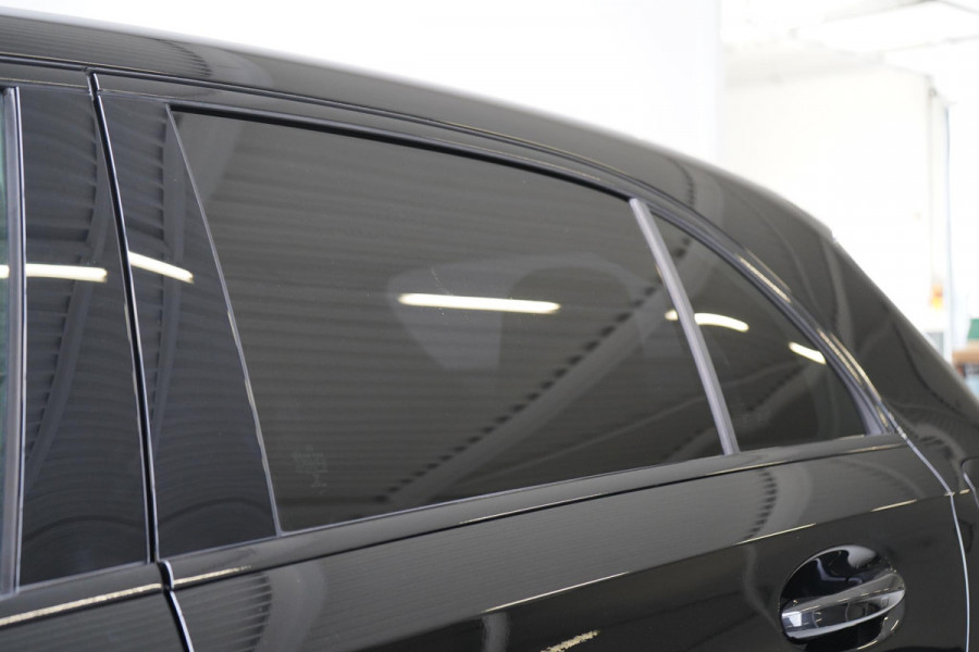 Mercedes-Benz A-Klasse 250 e AMG Line | SoH 96% | Sfeerverlichting | Navigatie | Black pakket | Sportstoelen