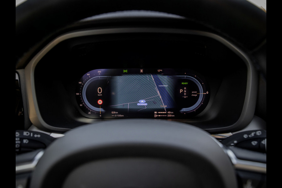 Volvo XC60 2.0 T6 Plug-in hybrid AWD Essential Edition Bright