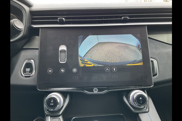 Lynk & Co 01 1.5 262pk Plug-in Carplay Adapt.Cruise Stoelverw Black