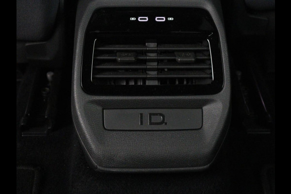 Volkswagen ID.5 Pro 77 kWh | SOH 94% | Stoelverwarming | Adaptive cruise | Carplay | Navigatie | 19'' | Parkeerhulp | Full LED | Stuurverwarming