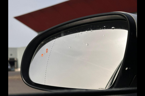 Hyundai Kona EV Premium 64 kWh | SOH: 91.9% | Leder | Blindspot |  LED | Adaptive CC | Two-Tone |