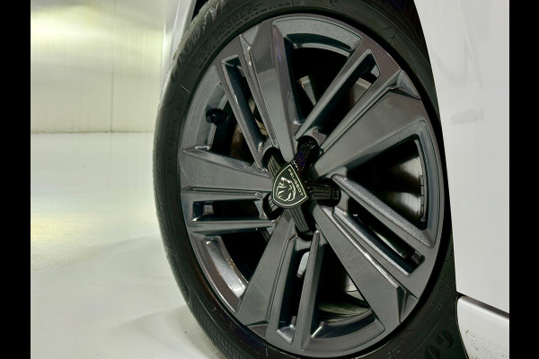 Peugeot 308 130pk Allure Trekhaak Navi, Leer Bekleding, Trekhaak, 360° Camera, ACC, LED Digital Cockpit,