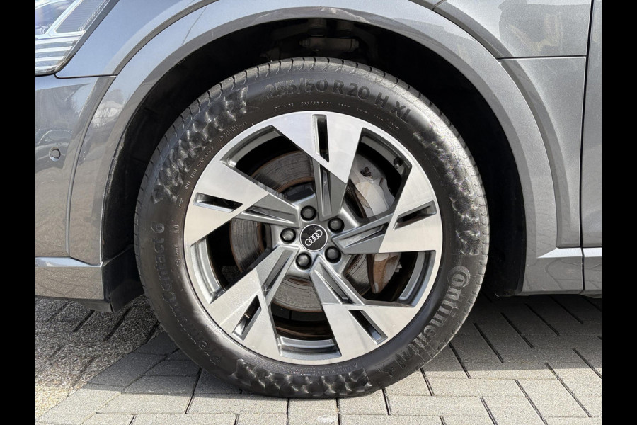 Audi e-tron 55 quattro S edition 95 kWh | Panoramadak | Stoelverwarming | Luchtvering | Memory Seats | ACC | B&O |