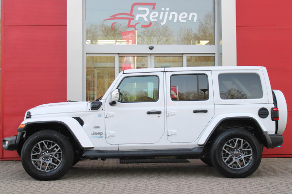 Jeep Wrangler Unlimited 4xe 380PK SAHARA OVERLAND | TRAILRATED | NAVIGATIE | APPLE CARPLAY/ANDROID AUTO | ACHTER/VOOR CAMERA | UITNEEMBARE DAKPLATEN | HARDTOP IN KLEUR | LEDEREN BEKLEDING | STOEL/STUUR VERWARMING | LED KOPLAMPEN | ADAPTIVE CRUISE CONTROL | TREE PLANKEN | HARD WHEELCOVER |