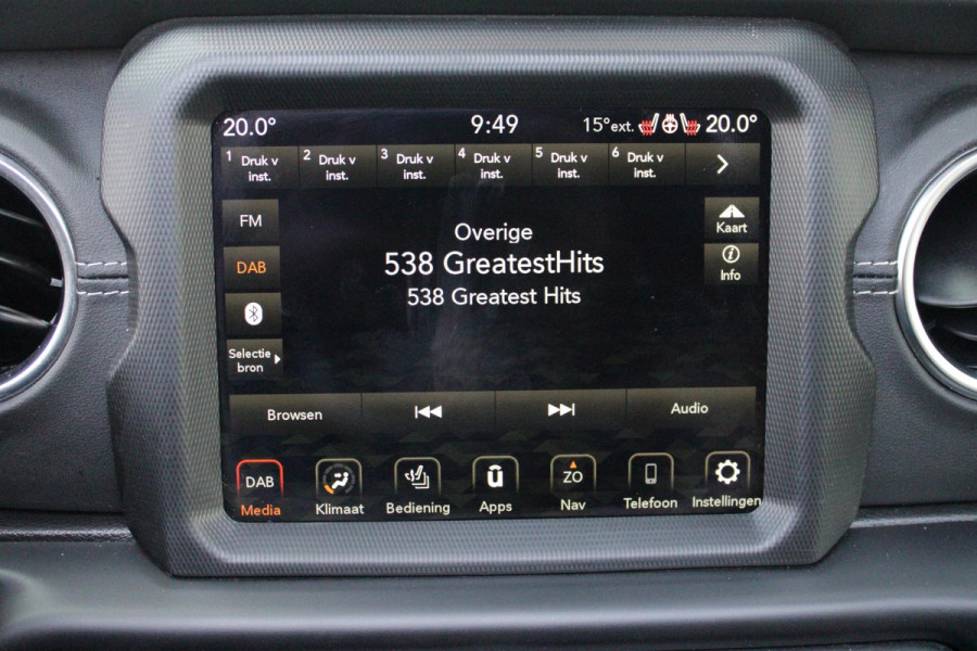 Jeep Wrangler Unlimited 4xe 380PK SAHARA OVERLAND | TRAILRATED | NAVIGATIE | APPLE CARPLAY/ANDROID AUTO | ACHTER/VOOR CAMERA | UITNEEMBARE DAKPLATEN | HARDTOP IN KLEUR | LEDEREN BEKLEDING | STOEL/STUUR VERWARMING | LED KOPLAMPEN | ADAPTIVE CRUISE CONTROL | TREE PLANKEN | HARD WHEELCOVER |