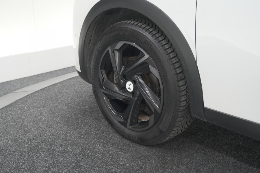 DS Ds 3 Crossback E-Tense So Chic 50 kWh | SHO = 93,8% | Allseason Banden | Camera | Dodehoekdetectie | Head-Up Display