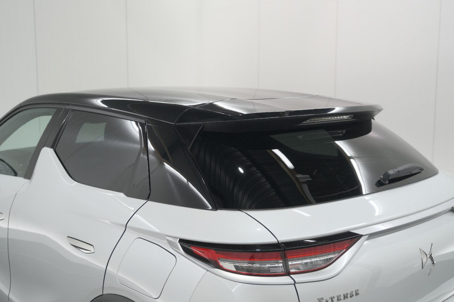 DS Ds 3 Crossback E-Tense So Chic 50 kWh | SHO = 93,8% | Allseason Banden | Camera | Dodehoekdetectie | Head-Up Display