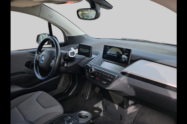 BMW i3 Basis iPerformance 94Ah 33 kWh KEURIGE AUTO// NIEUWSTAAT