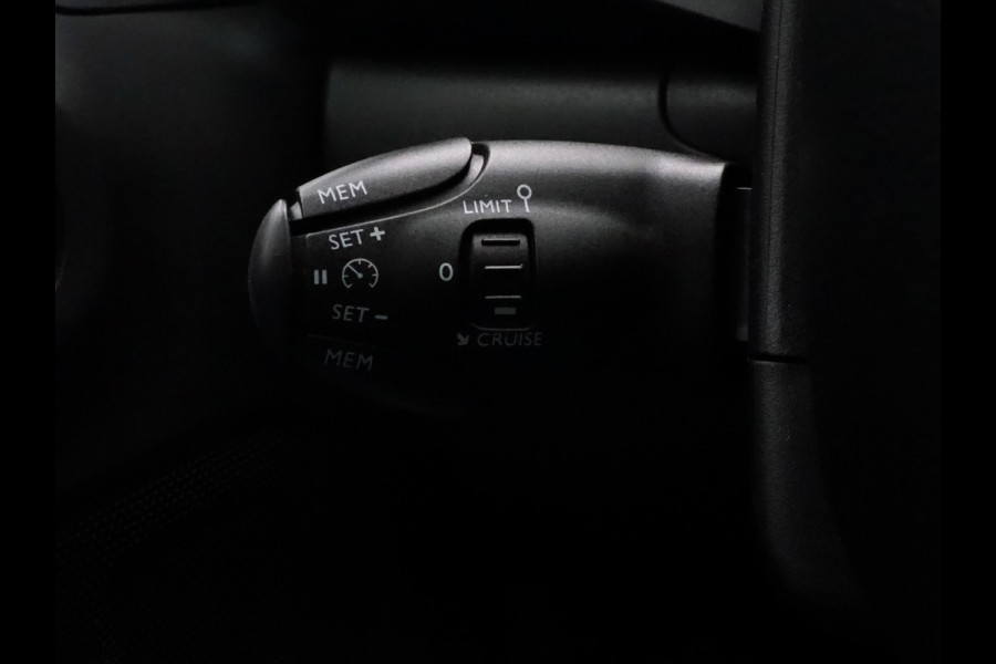 Citroën C3 1.2 PureTech Business Luxe (APPLE CARPLAY,PARKEERSENSOREN,CRUISE CONTROL,NAVIGATIE,CLIMATE,NIEUWE APK,TOPCONDITIE)