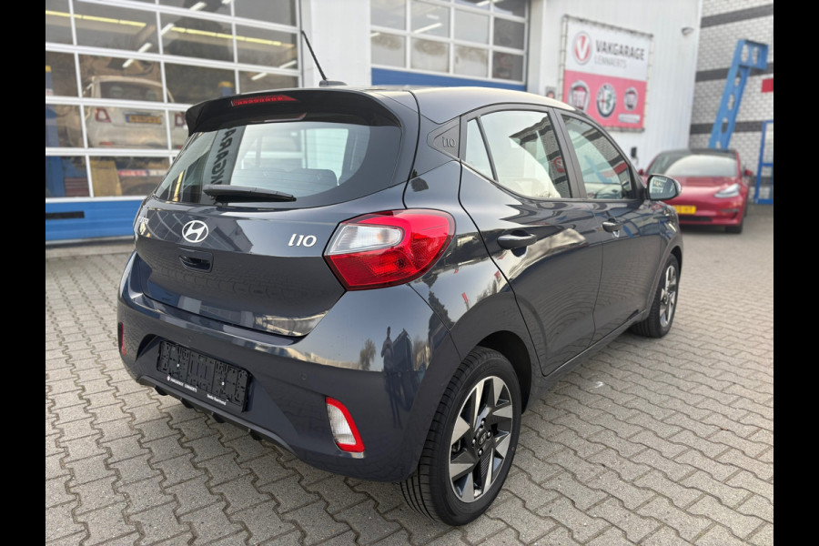 Hyundai i10 1.0 Exclusive Automaat (BOVAG/RIJKLAAR)
