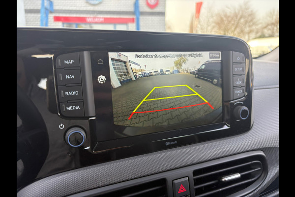 Hyundai i10 1.0 Exclusive Automaat (BOVAG/RIJKLAAR)